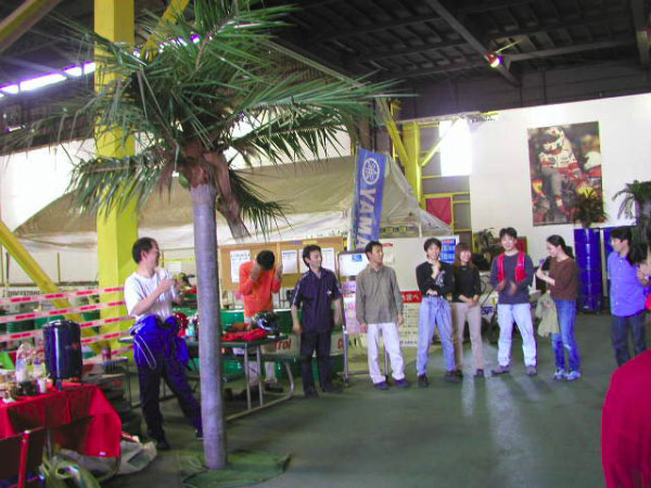KO290427photo080