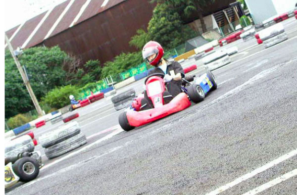 KO330713photo046