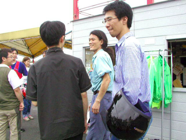 KO330713photo090