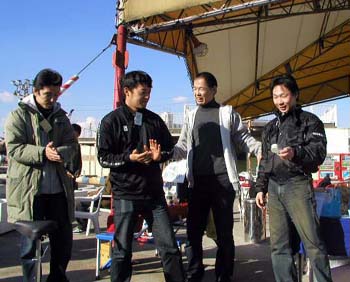KO380125photo012